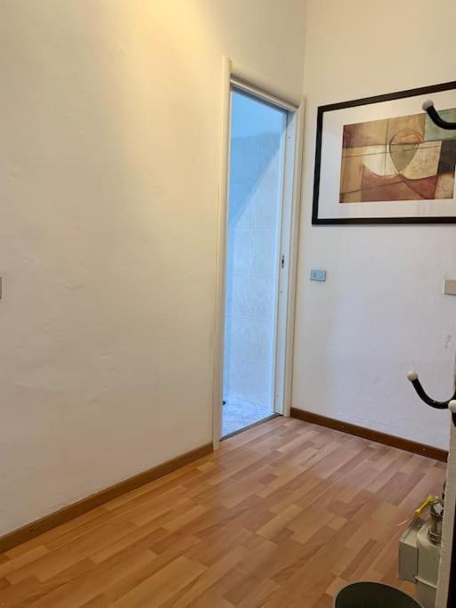 Splendido Bilocale A 4 Fermate Dal Duomo Apartment Milan Bagian luar foto