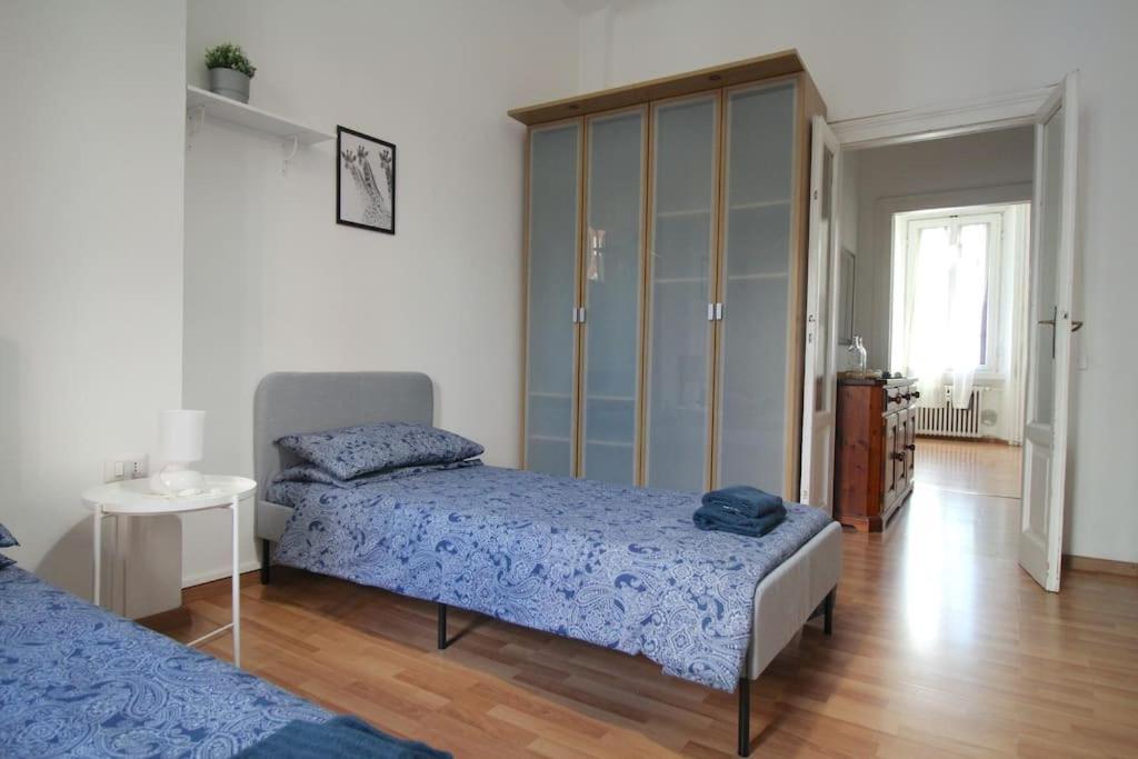 Splendido Bilocale A 4 Fermate Dal Duomo Apartment Milan Bagian luar foto
